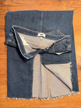 Paige raw hem denim skirt sz 29